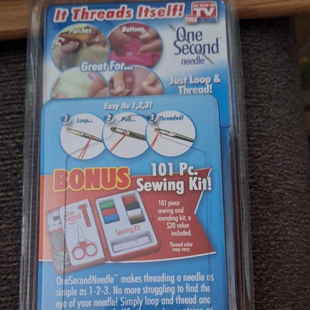 101 pc sewing kit
